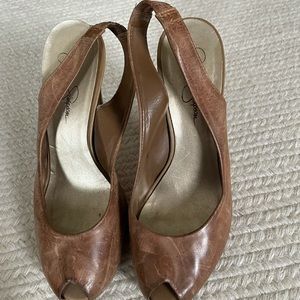 Leather Jessica Simpson heels